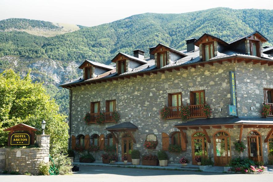 Hotel Abetos Torla Bagian luar foto