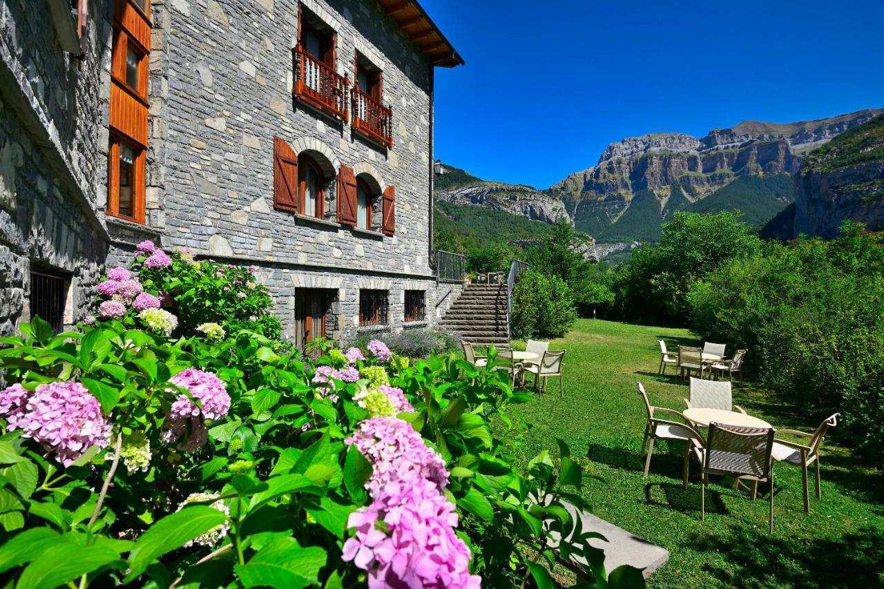 Hotel Abetos Torla Bagian luar foto